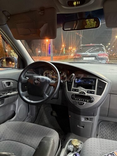 Kia Carens 2004, 199,000 km - 2.0 l - Bakı