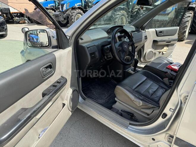 Nissan X-Trail 2004, 218,000 km - 2.0 л - Bakı