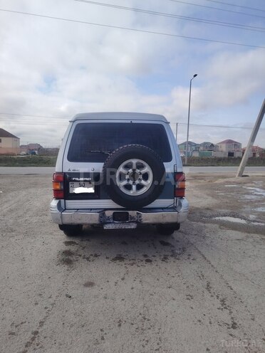 Mitsubishi Pajero 1992, 520,000 km - 2.5 л - Bakı