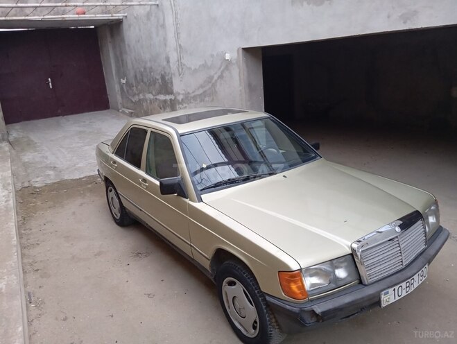 Mercedes 190 1985, 375,000 km - 2.0 l - Bakı