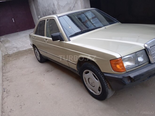 Mercedes 190 1985, 375,000 km - 2.0 l - Bakı