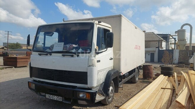 Mercedes 709 D 1994, 500,000 km - 3.9 l - Bakı