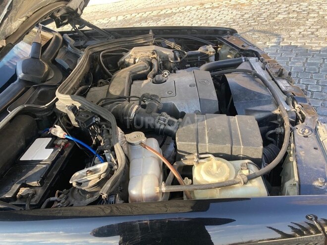 Mercedes E 220 1993, 260,000 km - 2.2 l - Laçın