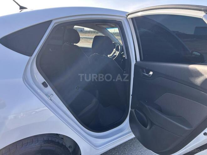 Hyundai Accent 2018, 118,900 km - 1.6 л - Bakı