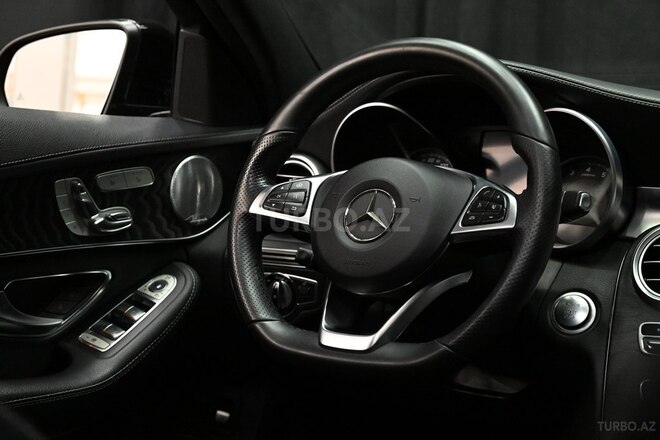 Mercedes C 300-8
