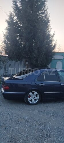 Mercedes E 320 1995, 332,000 km - 3.2 l - Bakı