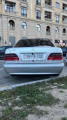 Mercedes E 240 1999, 246,754 km - 2.4 l - Bakı
