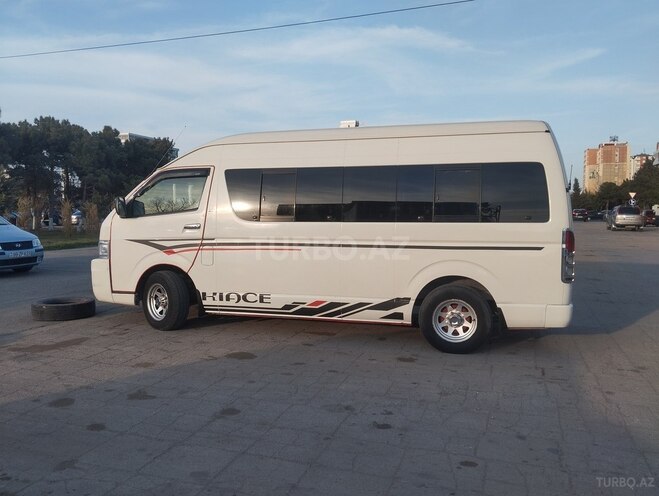 Toyota HiAce 2005, 844,000 km - 2.5 l - Sumqayıt