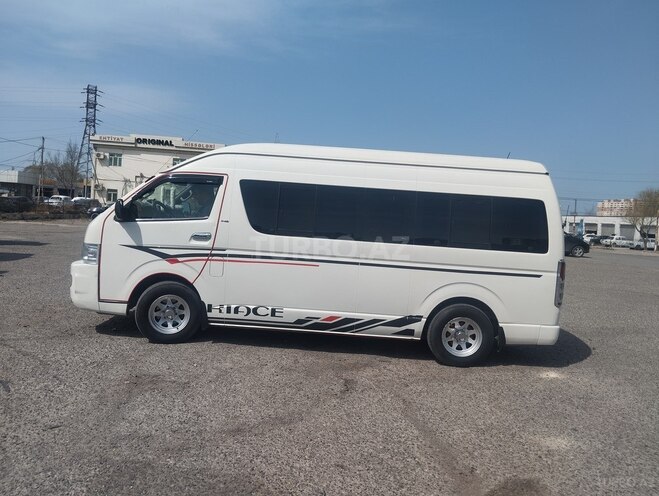 Toyota HiAce 2005, 844,000 km - 2.5 l - Sumqayıt