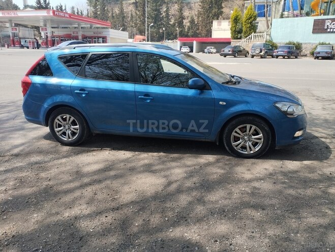 Kia Ceed 2009, 234,567 km - 1.6 л - Tovuz