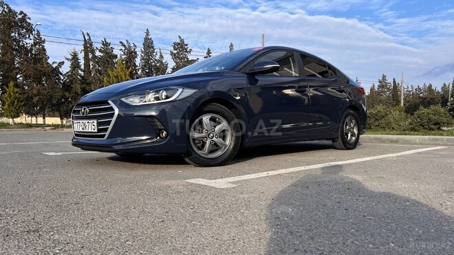 Hyundai Avante 2015, 123,800 km - 1.6 л - Bakı