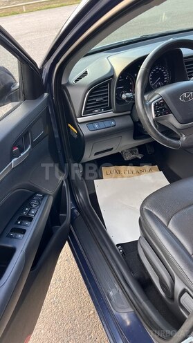 Hyundai Avante 2015, 123,800 km - 1.6 л - Bakı