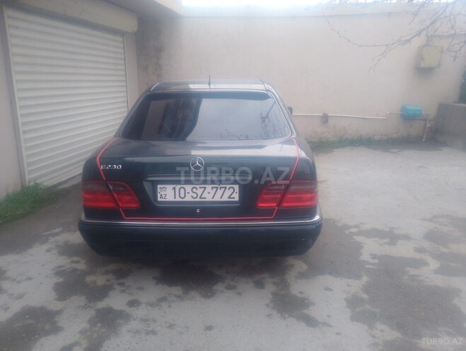 Mercedes E 230 2006, 401,000 km - 2.3 l - Bakı