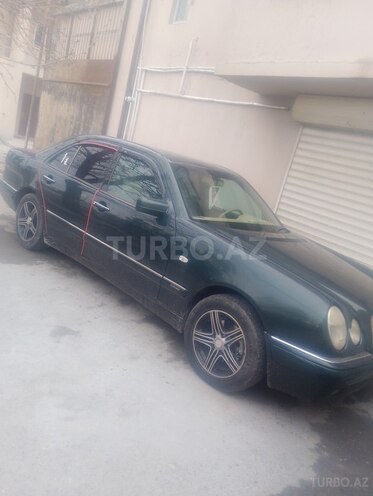 Mercedes E 230 2006, 401,000 km - 2.3 l - Bakı