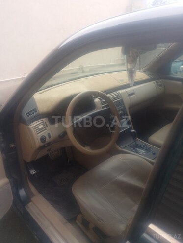 Mercedes E 230 2006, 401,000 km - 2.3 l - Bakı