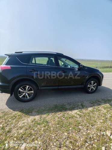 Toyota RAV4 2018, 110,000 km - 2.0 l - Gəncə