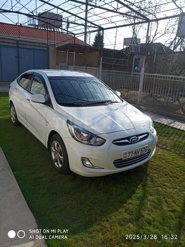 Hyundai Accent 2012, 110,000 km - 1.6 l - Sabirabad