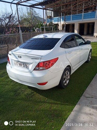 Hyundai Accent 2012, 110,000 km - 1.6 l - Sabirabad