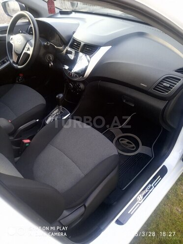 Hyundai Accent 2012, 110,000 km - 1.6 l - Sabirabad
