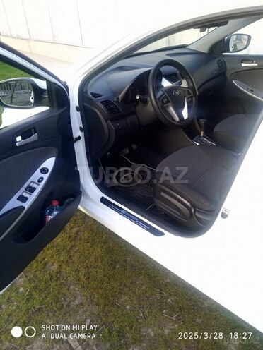 Hyundai Accent 2012, 110,000 km - 1.6 l - Sabirabad