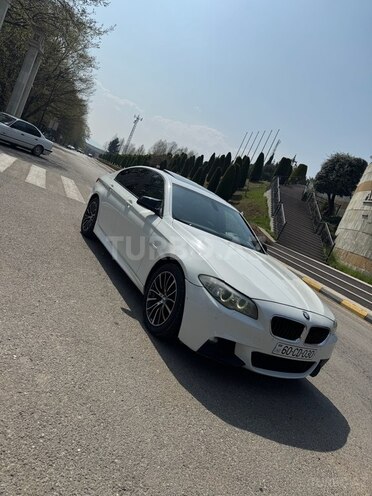 BMW 523 2010, 239,207 km - 2.5 l - Tovuz