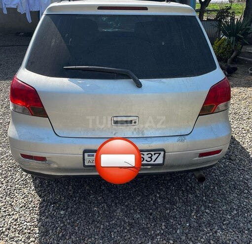 Mitsubishi Airtrek 2001, 200,000 km - 2.0 л - Masallı