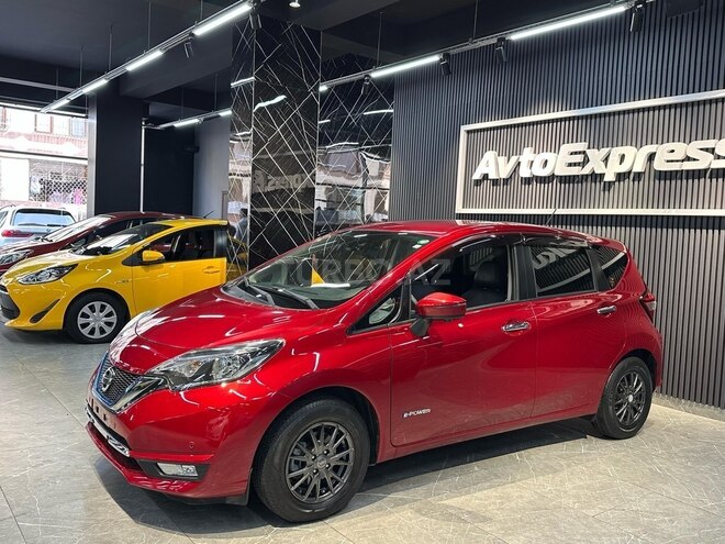 Nissan Note-4