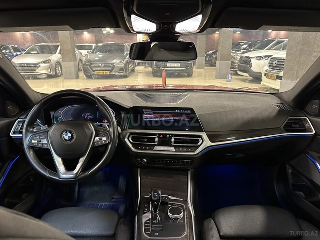 BMW 330-13