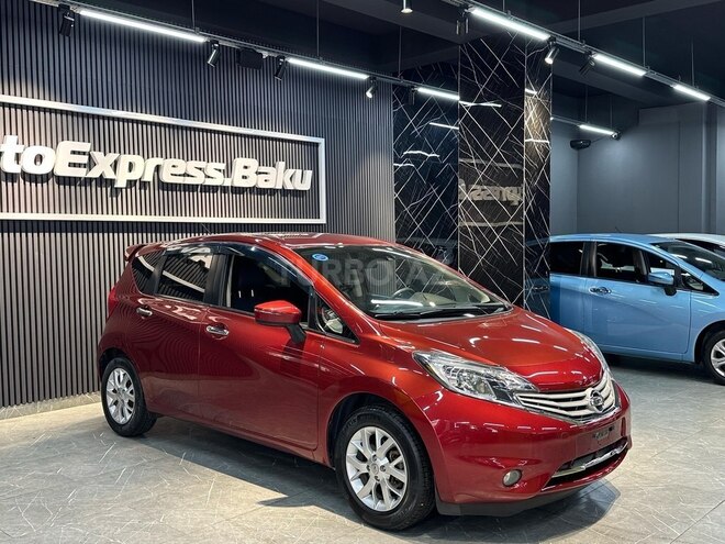 Nissan Note-2