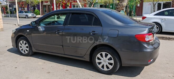 Toyota Corolla 2012, 251,000 km - 1.6 l - Zərdab