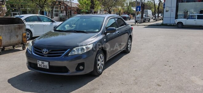 Toyota Corolla 2012, 251,000 km - 1.6 l - Zərdab