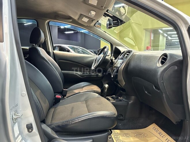 Nissan Note-5