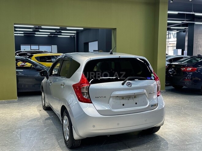 Nissan Note-4