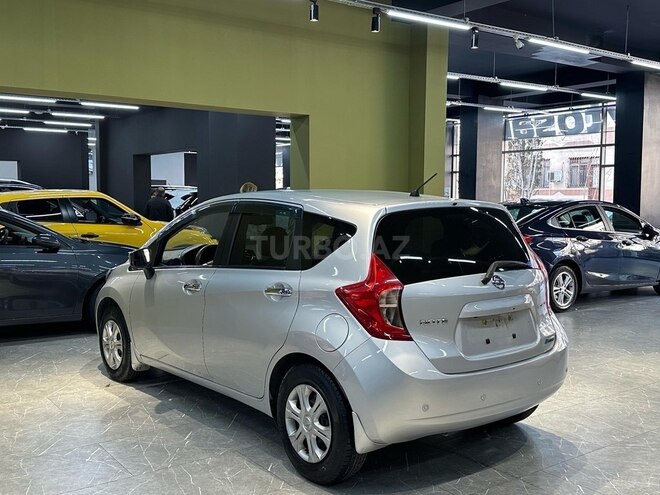 Nissan Note-11