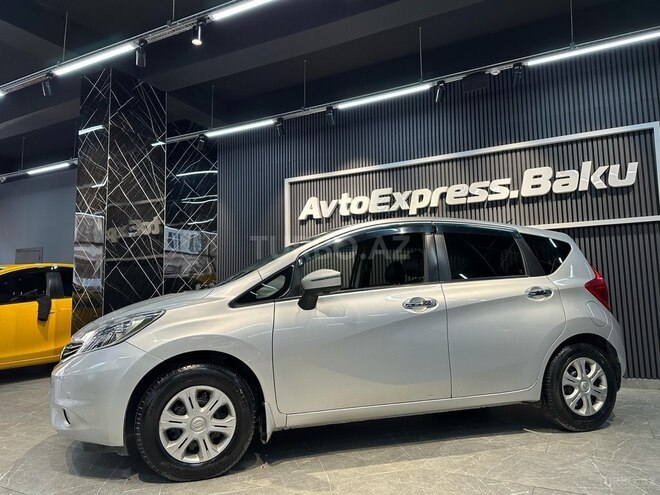 Nissan Note-15