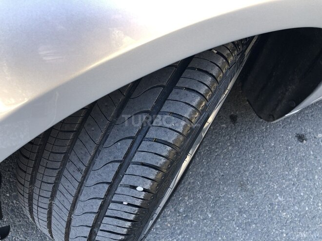 Ford Fusion (North America) 2014, 285,659 km - 1.5 l - Sumqayıt