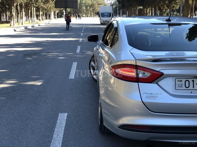 Ford Fusion (North America) 2014, 285,659 km - 1.5 l - Sumqayıt