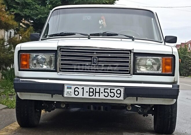 LADA (VAZ) 2107 2005, 30,000 km - 1.6 л - Ucar