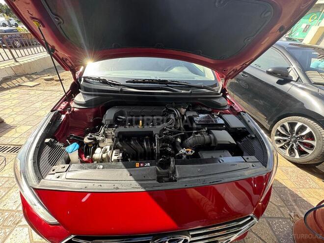 Hyundai Accent 2022, 28,968 km - 1.6 л - Bakı