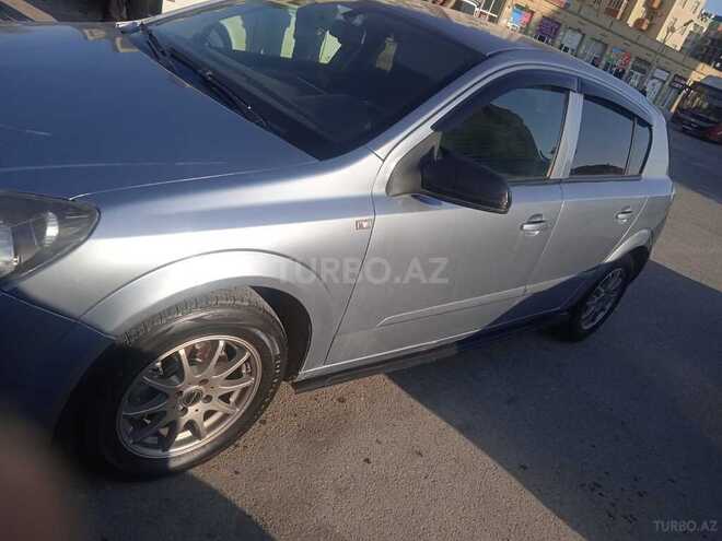 Opel Astra 2005, 238,000 km - 1.4 л - Bakı
