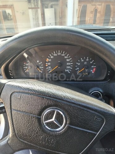 Mercedes C 180 1999, 384,000 km - 1.8 l - Ağcabədi