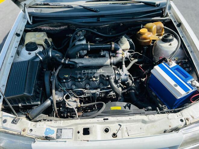 Opel Astra 1993, 593,000 km - 1.7 l - Zaqatala