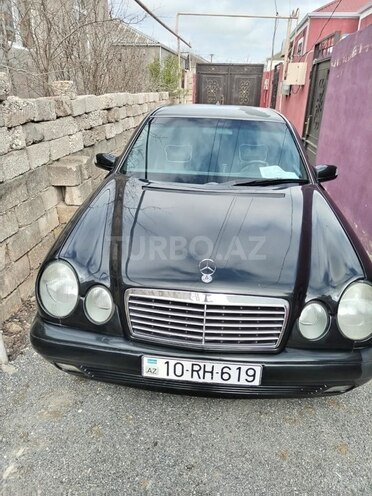 Mercedes E 200 1997, 40,000 km - 2.0 l - Bakı
