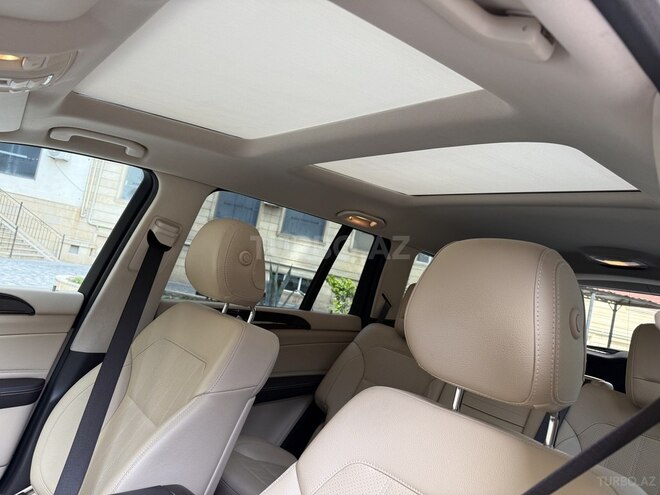 Mercedes GLS 400 4MATIC 2017, 89,000 km - 3.0 l - Bakı