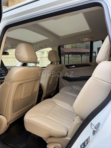 Mercedes GLS 400 4MATIC 2017, 89,000 km - 3.0 l - Bakı