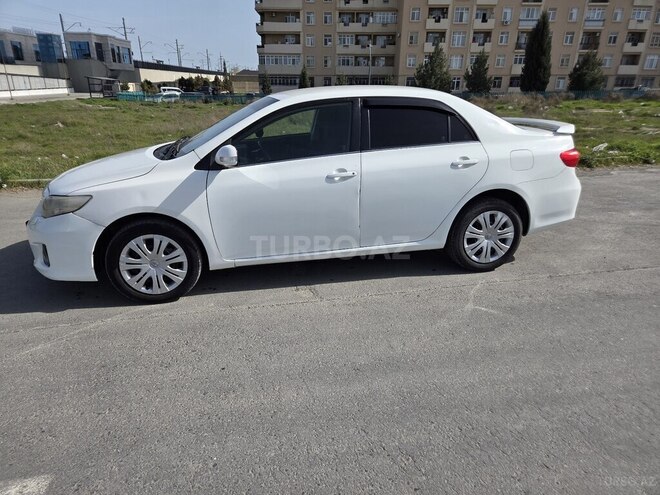 Toyota Corolla 2013, 253,320 km - 1.6 l - Bakı