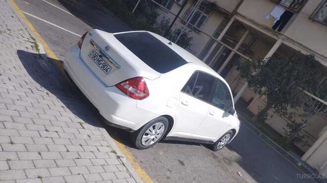 Nissan Tiida 2008, 215,623 km - 1.6 l - Bakı