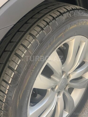 Kia Sorento 2012, 242,900 km - 2.0 l - Bakı