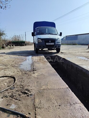 GAZ 3302-744 2006, 368,297 km - 2.3 л - Salyan