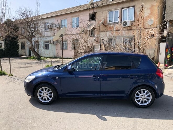 Kia Ceed 2009, 280,000 km - 1.6 л - Bakı